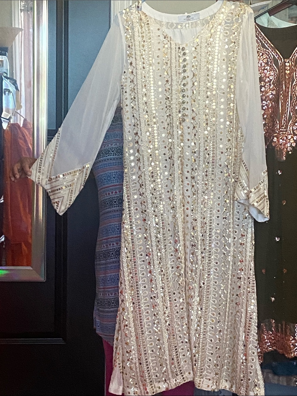 Gold Sequin Embellished White Long Sleeve Kurta
